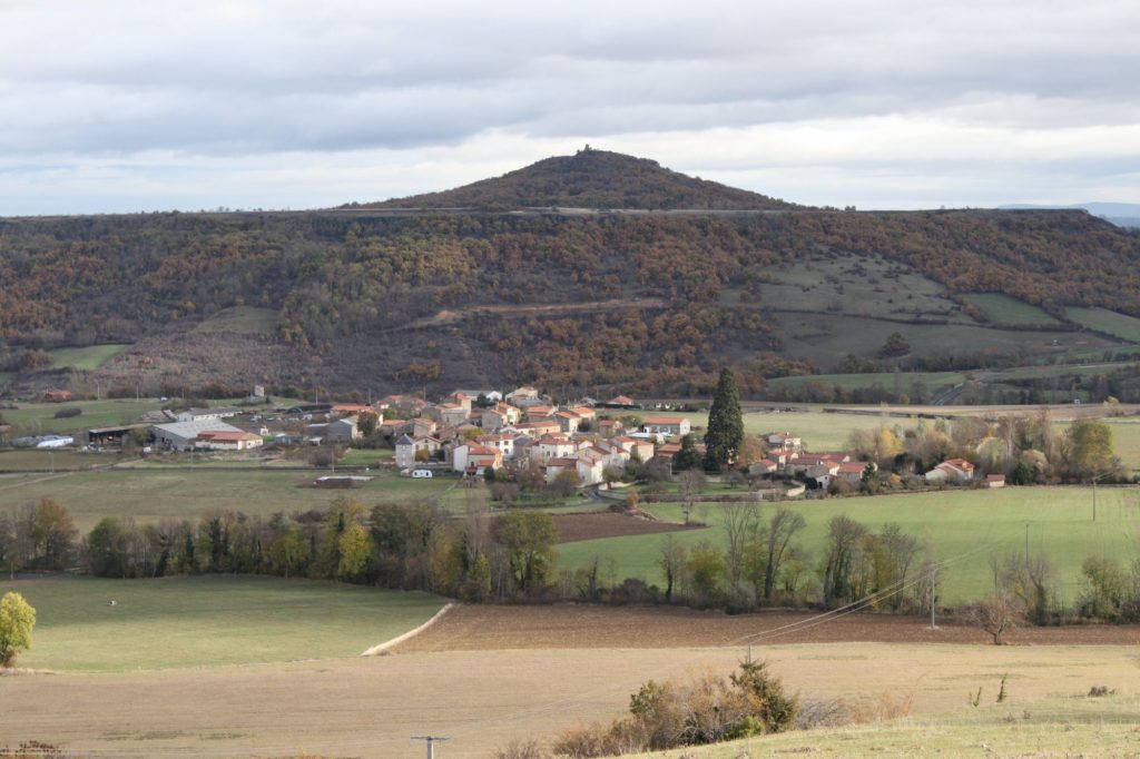Scourdois - le village, commune de St Gervazy